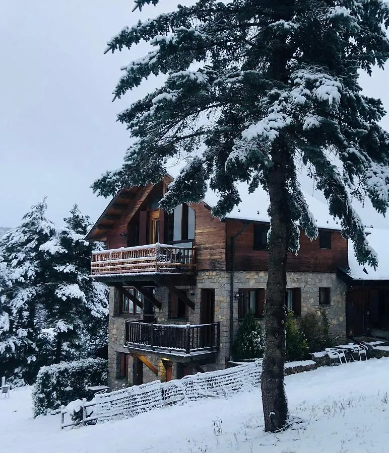 Minds & Mountains Eco Lodge La Molina  Hotel