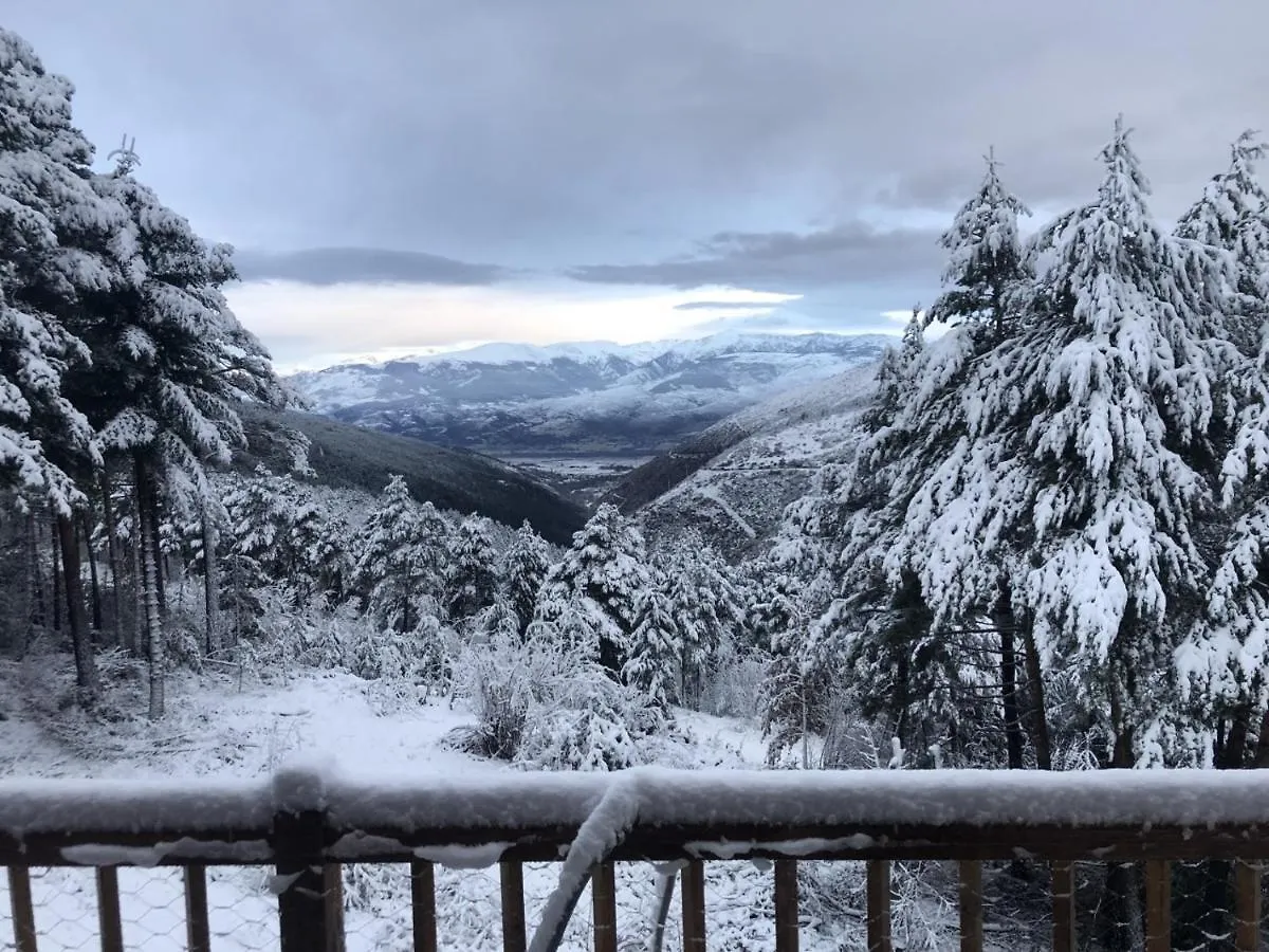 Minds & Mountains Eco Lodge La Molina  Hotel