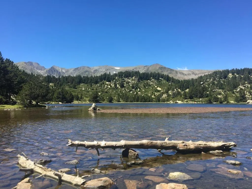 Minds & Mountains Eco Lodge La Molina  3*, La Molina (Girona)